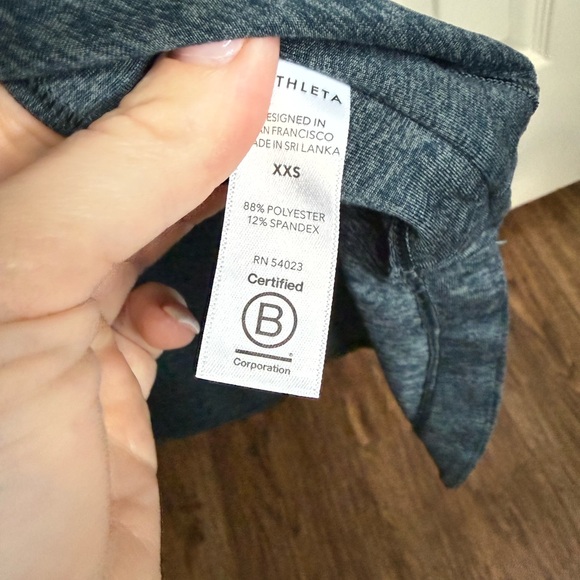 Athleta Hoodie XXS Teal Pullover Lightweight Active Yoga Athleisure Top - Picture 3 of 4
